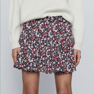 [Brand New with TAG] ZARA floral SKORT
